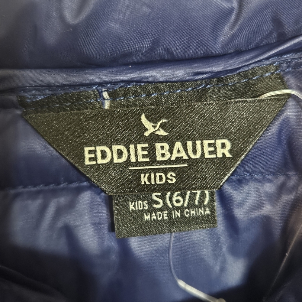 Eddie Bauer Kids Puffer Jacket in Deep Blue - Picture 6 of 7